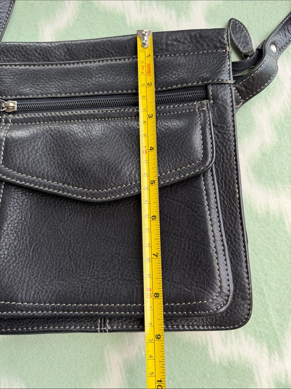 Fossil Black Pebbled Leather Crossbody Bag - 9x8x3” - Picture 13 of 15